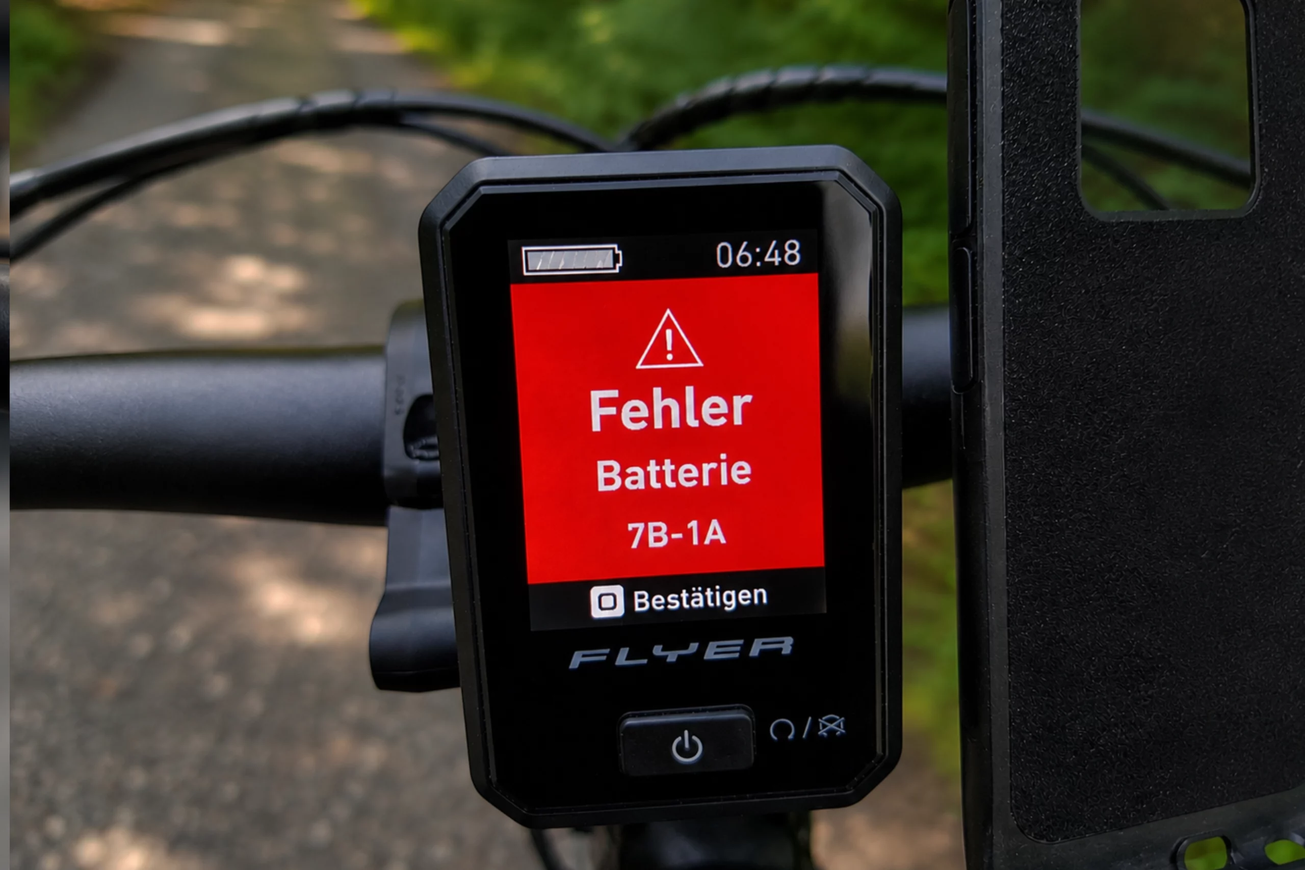 FLYER FIT Akku defekt? Fehlercode, Akku lädt nicht oder wird nicht erkannt? – fit akku fehler scaled